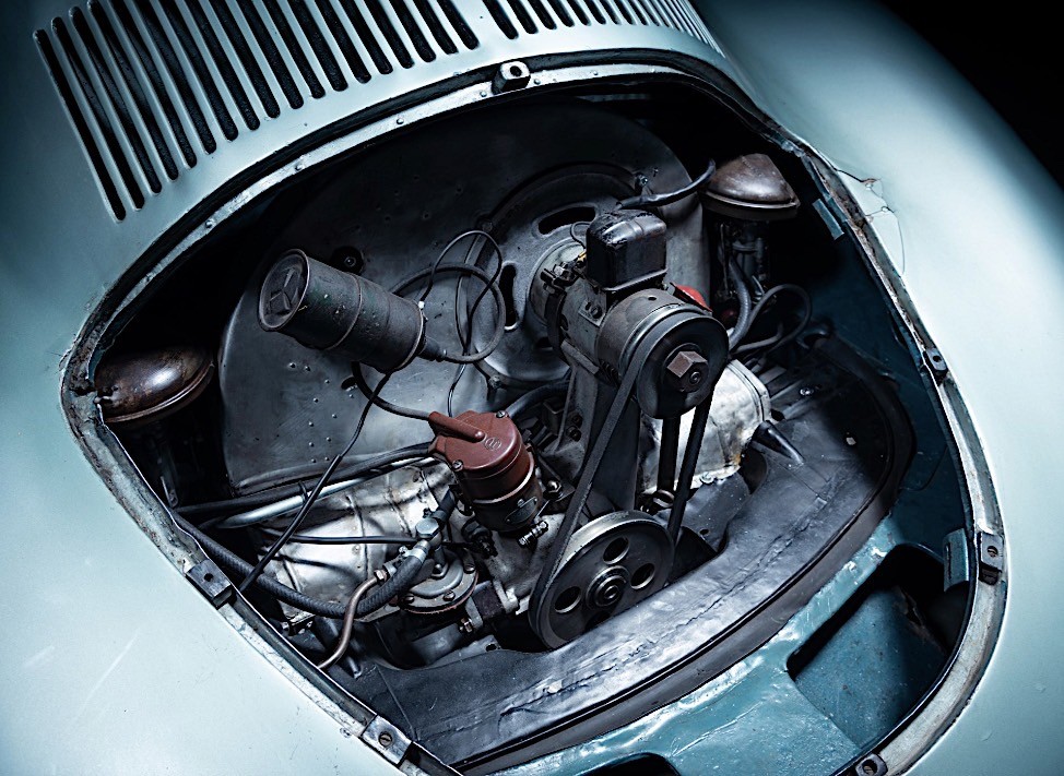 1557797565760690.jpg ferdinand-porsches-1939-type-64-up-for-sale-as-amazing-piece-of-auto-history_3.jpg